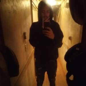 Meet your Posher, Johnathon